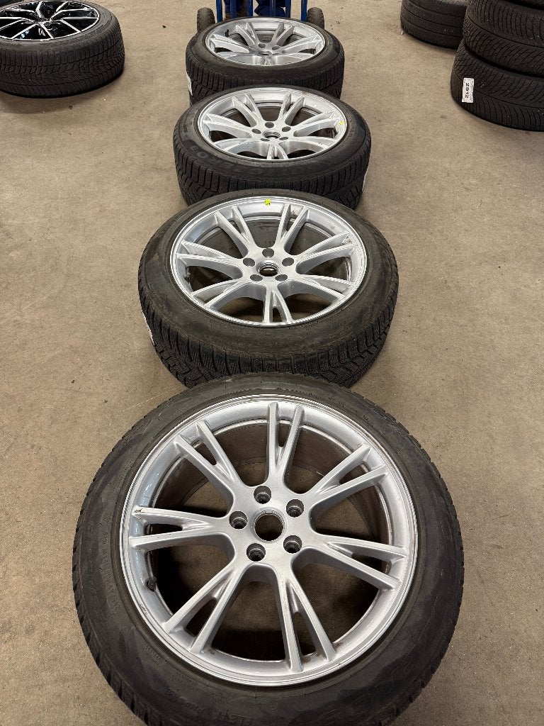 Tesla Model Y 19" Gemini velg + Winterbanden, Autos, Particulier, Électrique, Achat, Model Y
