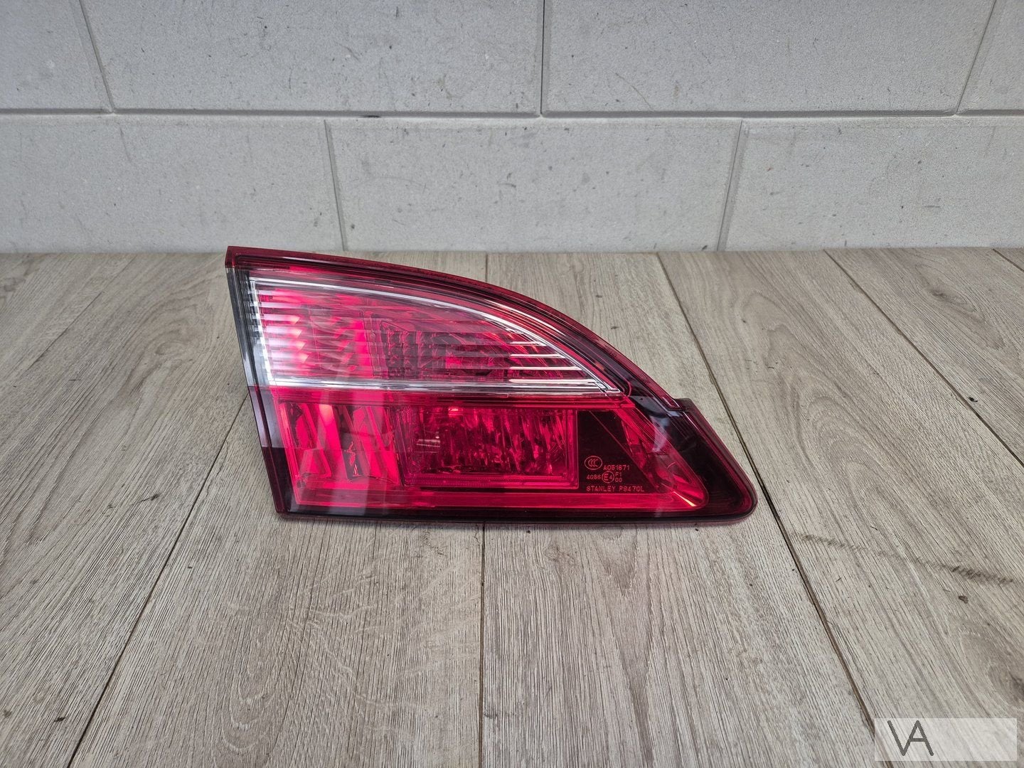 Mazda 5 achterlicht LINKS op de klep 2010 - 2016 €100, -, Mazda, Utilisé, -