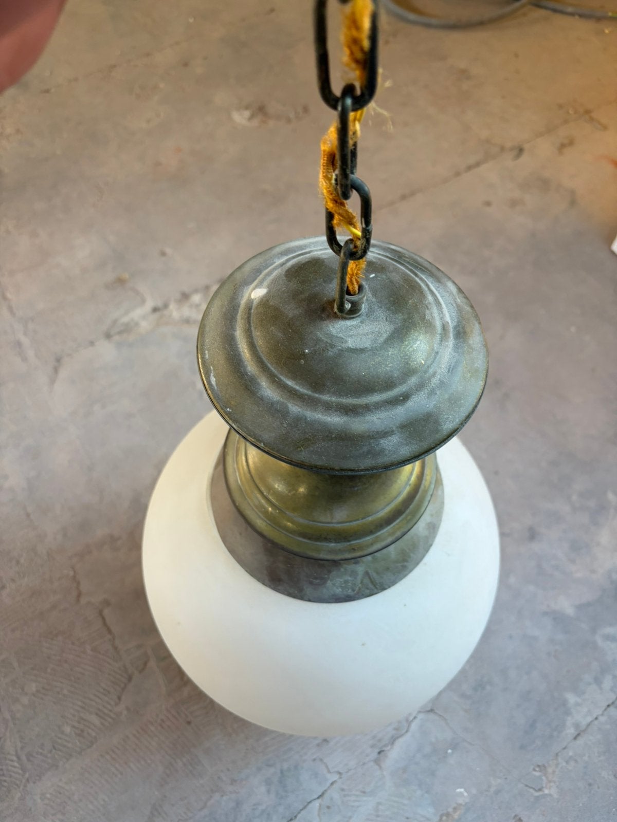 Lampe plafonnier, Enlèvement