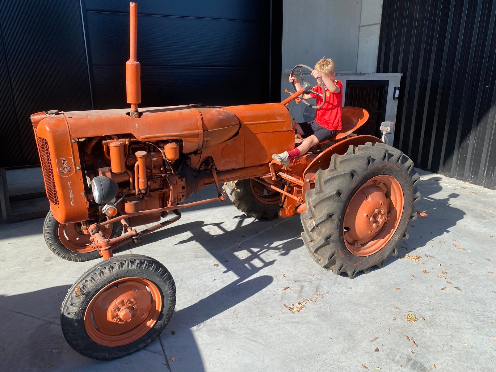 Allis chalmers tractor D 270, Articles professionnels, Agriculture | Tracteurs, Enlèvement