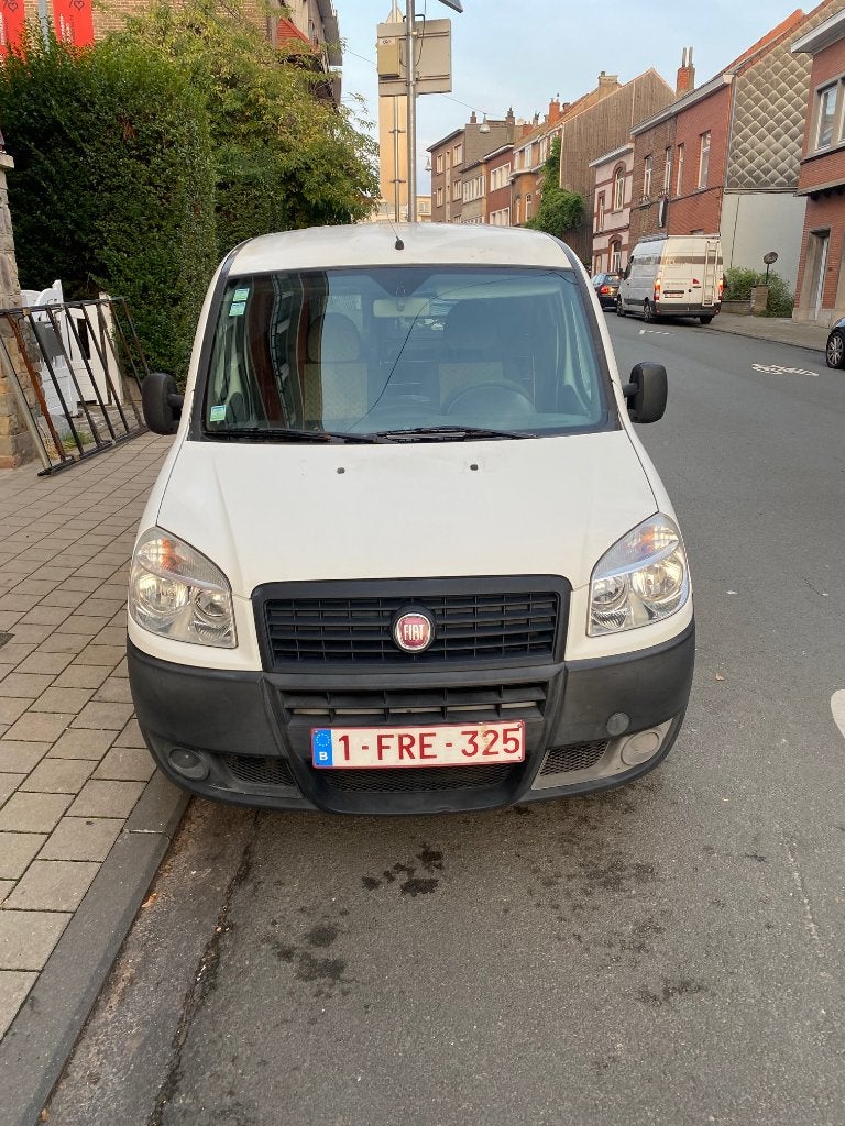 FIAT DOBLO CARGO, 4 deurs, Overige modellen, 4 cilinders, Handgeschakeld