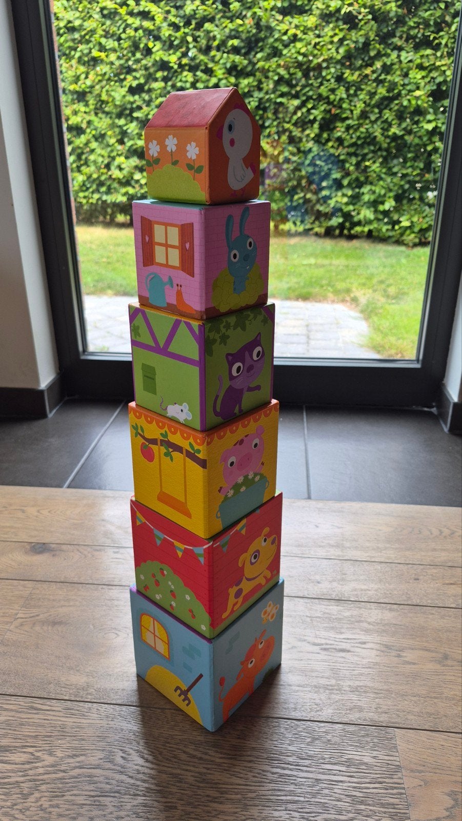 Speelgoedtoren, Enlèvement