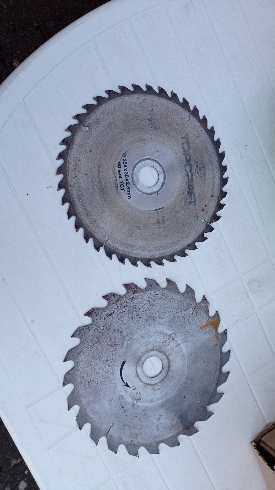 Gebruike cirkel zaagbladen, Doe-het-zelf en Bouw, Ophalen