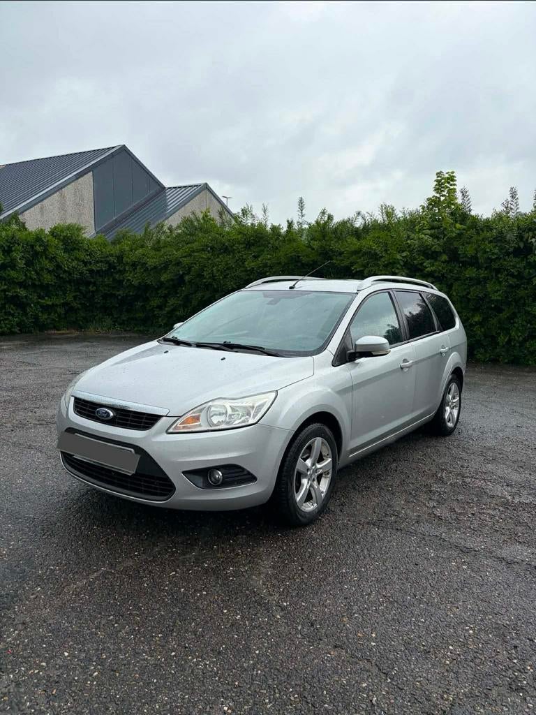Ford Focus 1.6 Tdci prete à immatriculer, Autos, Focus, Argent ou Gris, Entreprise, Boîte manuelle