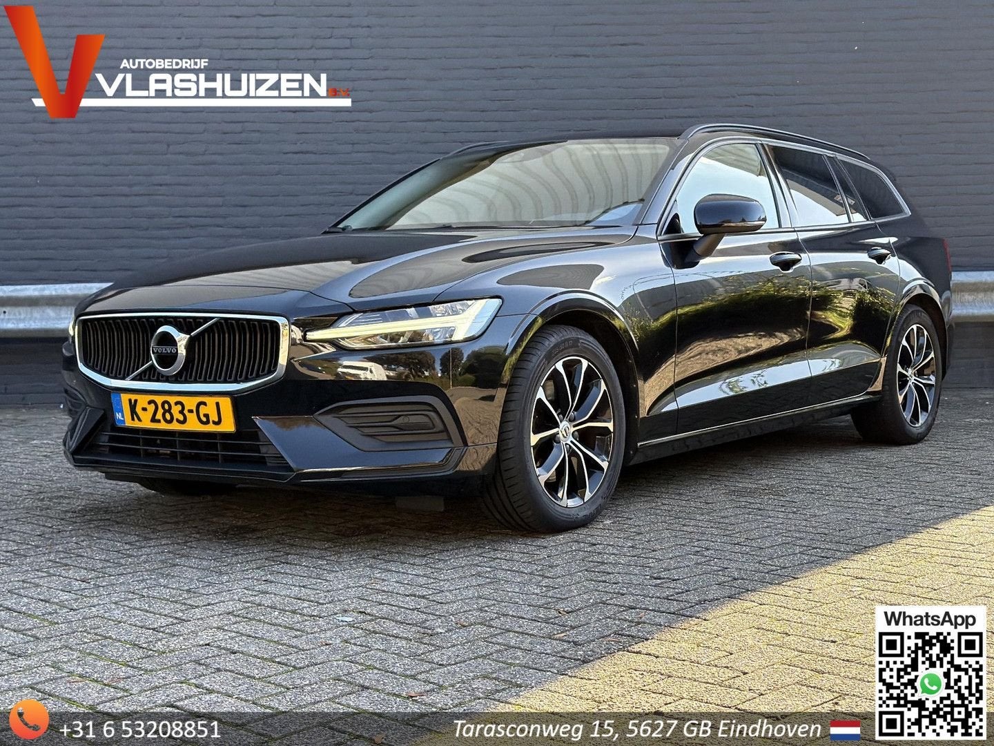 Volvo V60 2.0 B3 Momentum Advantage | € 11.900,- NETTO!, Auto's, Automaat, Zwart, Verwarmde buitenspiegels, Break