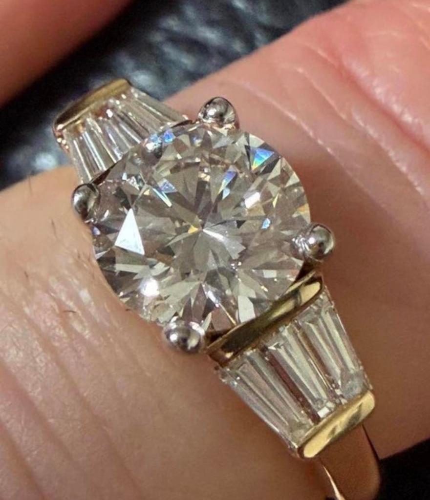 Gouden ring met VS1 diamant totaal 1.96ct met certificaat!, Neuf, Or, 17 à 18, Jaune