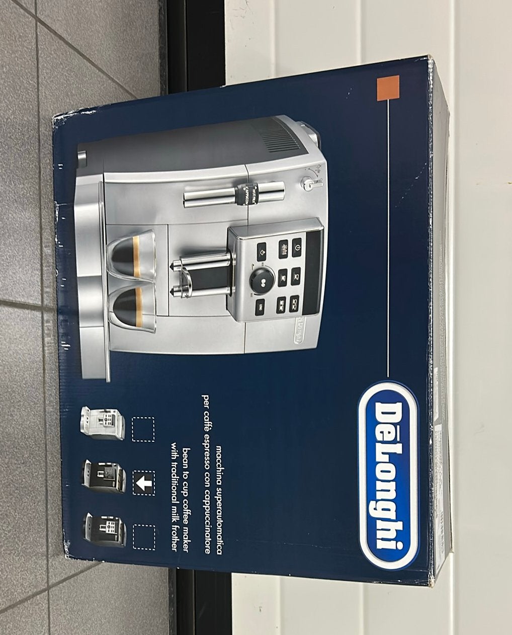 De’Longhi ECAM23.120.B, Electroménager, Cafetières, Comme neuf, Café moulu, Café en grains, Tuyau à Vapeur, Enlèvement