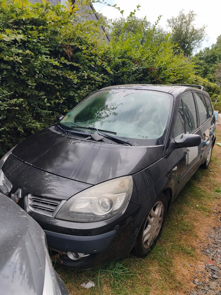 Renault Mégane Scénic de 2009, Achat, 7 places, Boîte manuelle, Noir