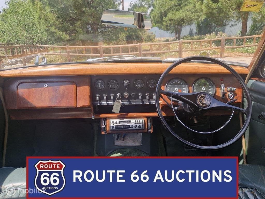 Daimler V8-250 Saloon | 1968 | Route 66 Auctions, Autos, Autres marques, Achat, Entreprise, Boîte manuelle