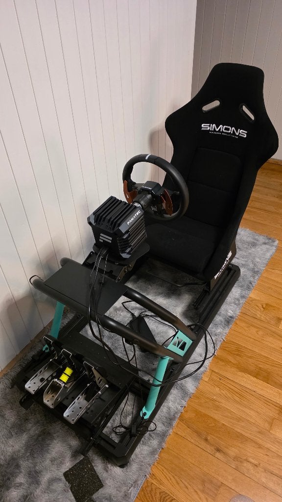 Fanatec CSL DD 8Nm + châssis, 1 joueur, Enlèvement, Comme neuf, Simulation