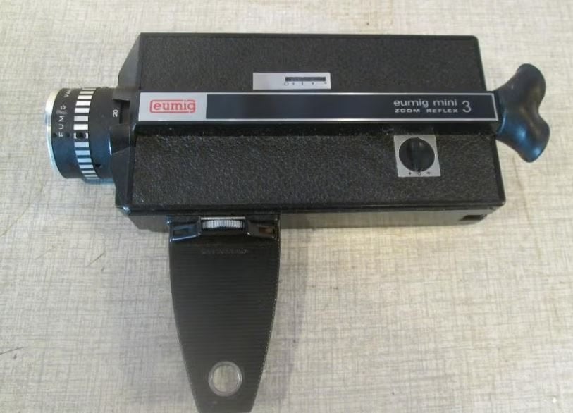 Retro 8mm Filmcamera - Eumig Mini 3, Ophalen of Verzenden, Filmcamera