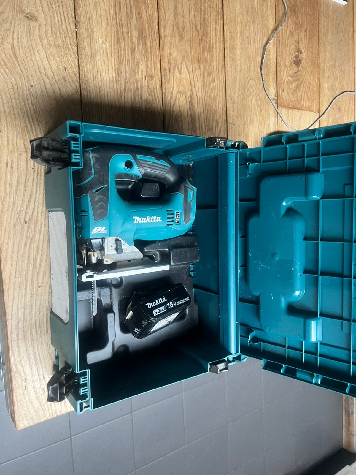 Djv 182zj makita accu decoupeerzaag, Ophalen, Zo goed als nieuw, Decoupeerzaag