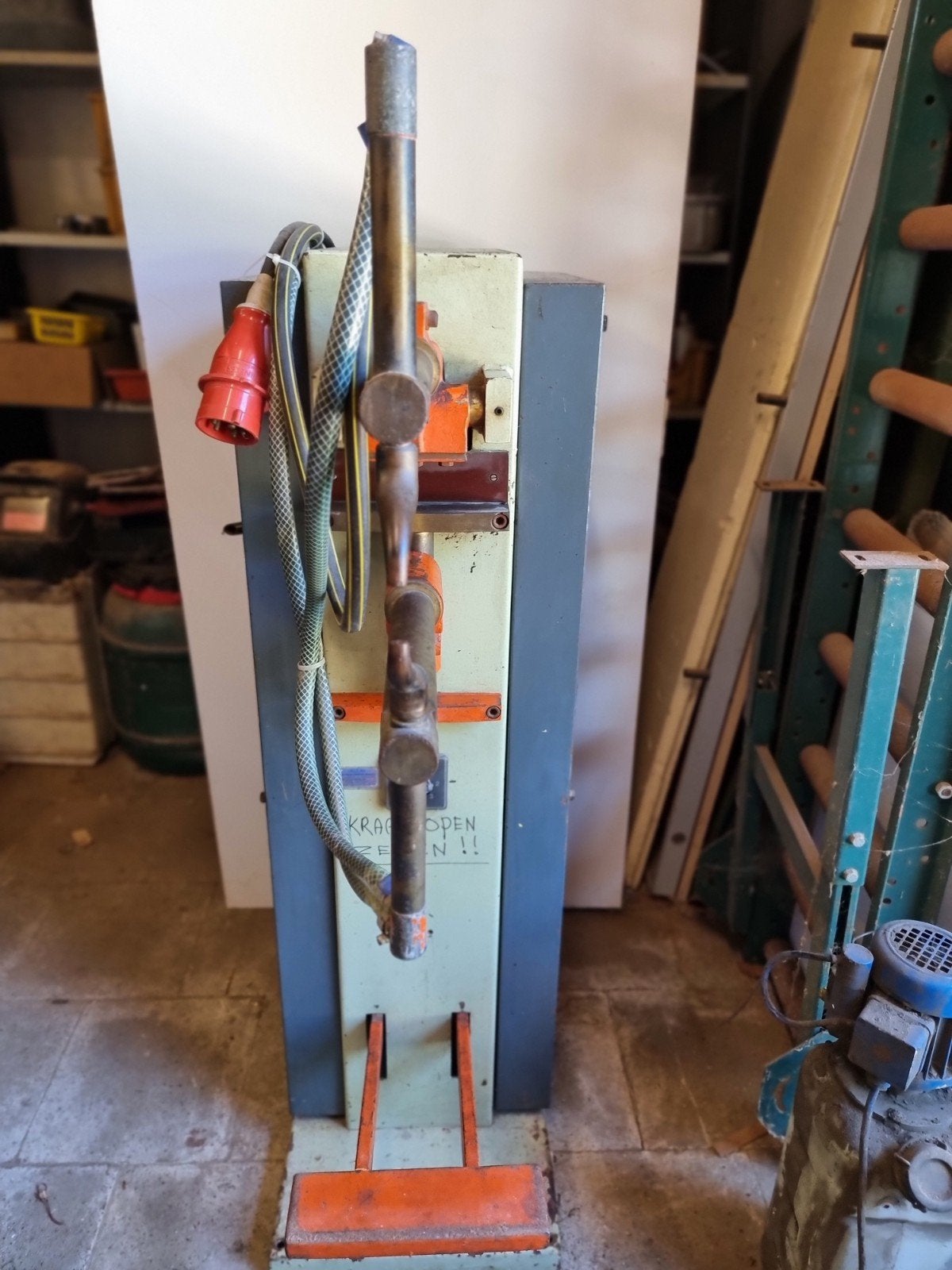 Puntlasapparaat 380v, Doe-het-zelf en Bouw, Ophalen
