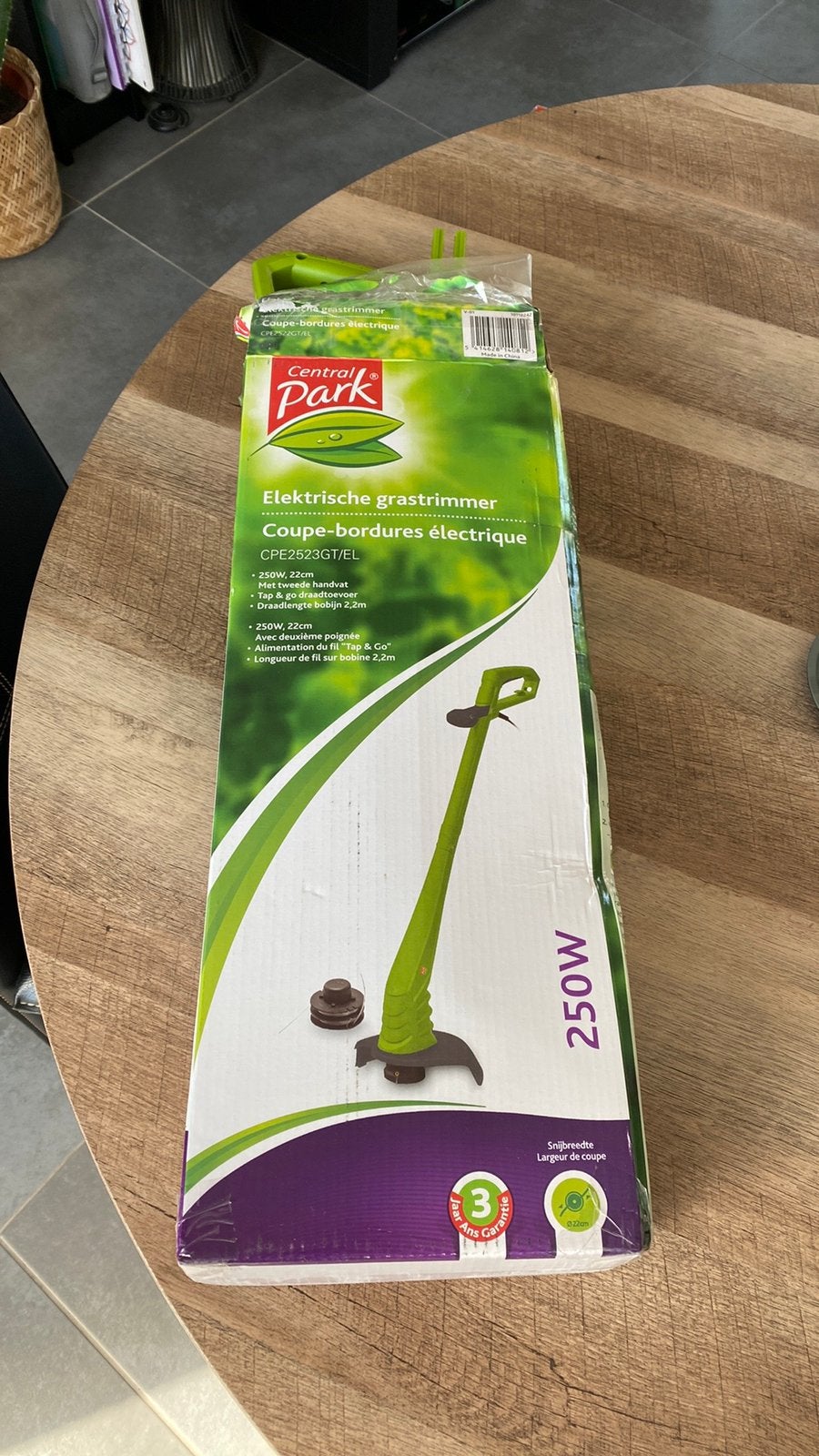 Coupe bordure electrique CP neuf, Enlèvement, Neuf, 10 à 30 cm, Électrique