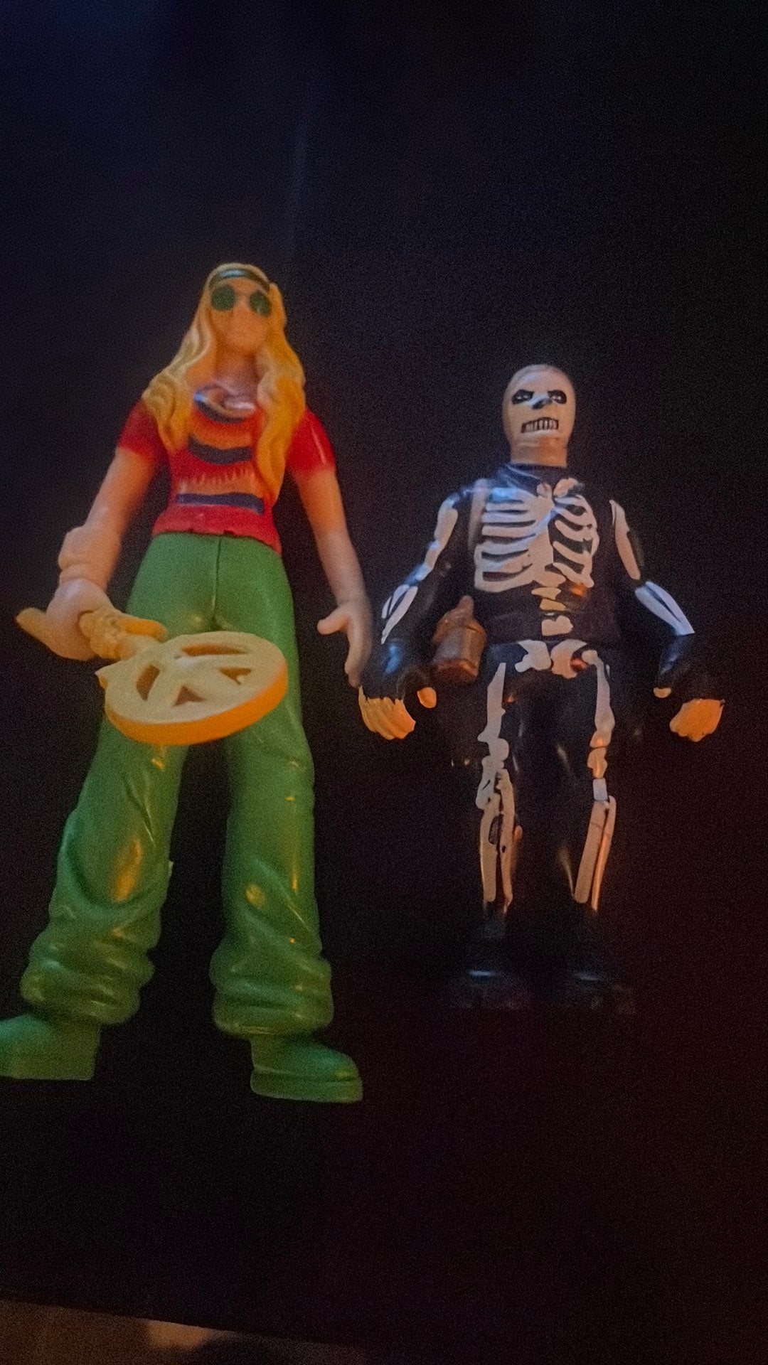 Twee popjes fortnite, Enlèvement ou Envoi, Comme neuf