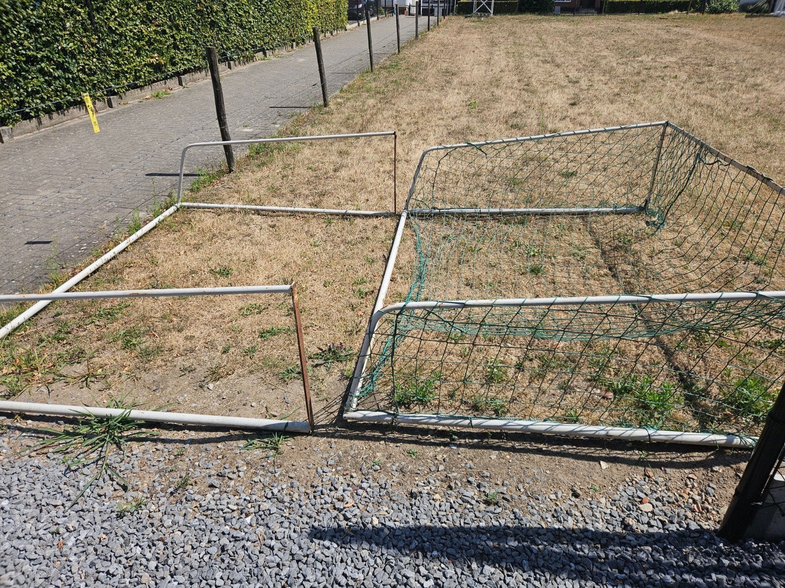 Voetbal doelen, Ophalen
