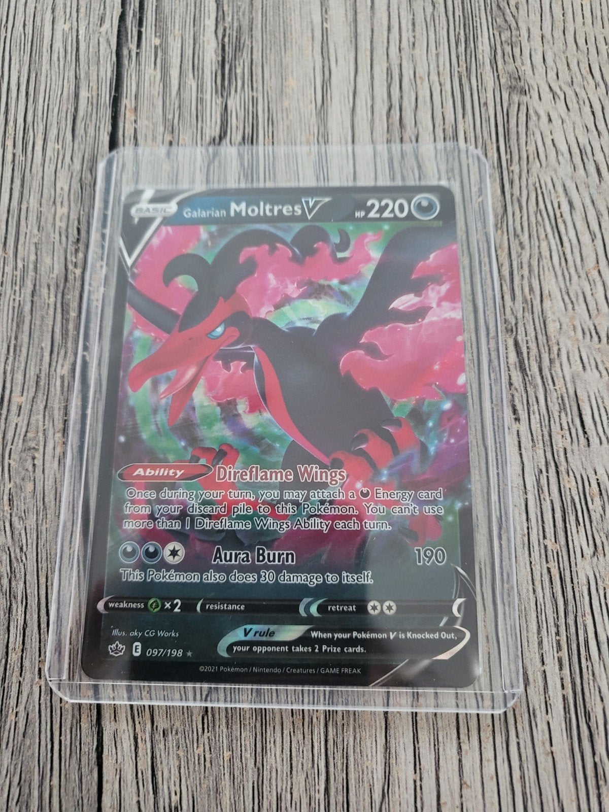 Pokémon Galarian Moltres V #97/198, Hobby & Loisirs créatifs, Jeux de cartes à collectionner | Yu-gi-Oh!, Enlèvement ou Envoi