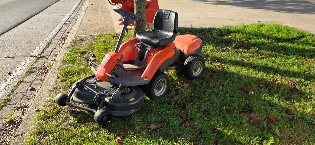 zitgrasmaaier Husqvarna, Tuin en Terras, Ophalen, Gebruikt, Accu-grasmaaier, Husqvarna