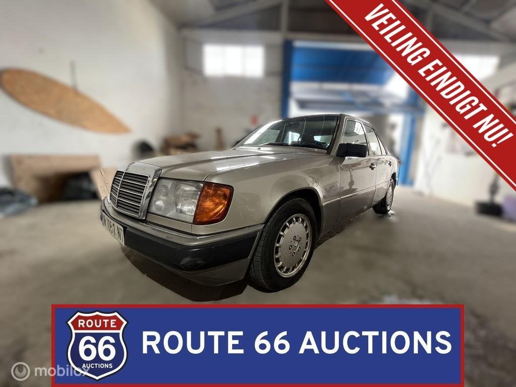 Mercedes-Benz 300 E-24 | 1992 | Route 66 Auctions, Autos, Achat, Entreprise, Boîte manuelle, Autre carrosserie