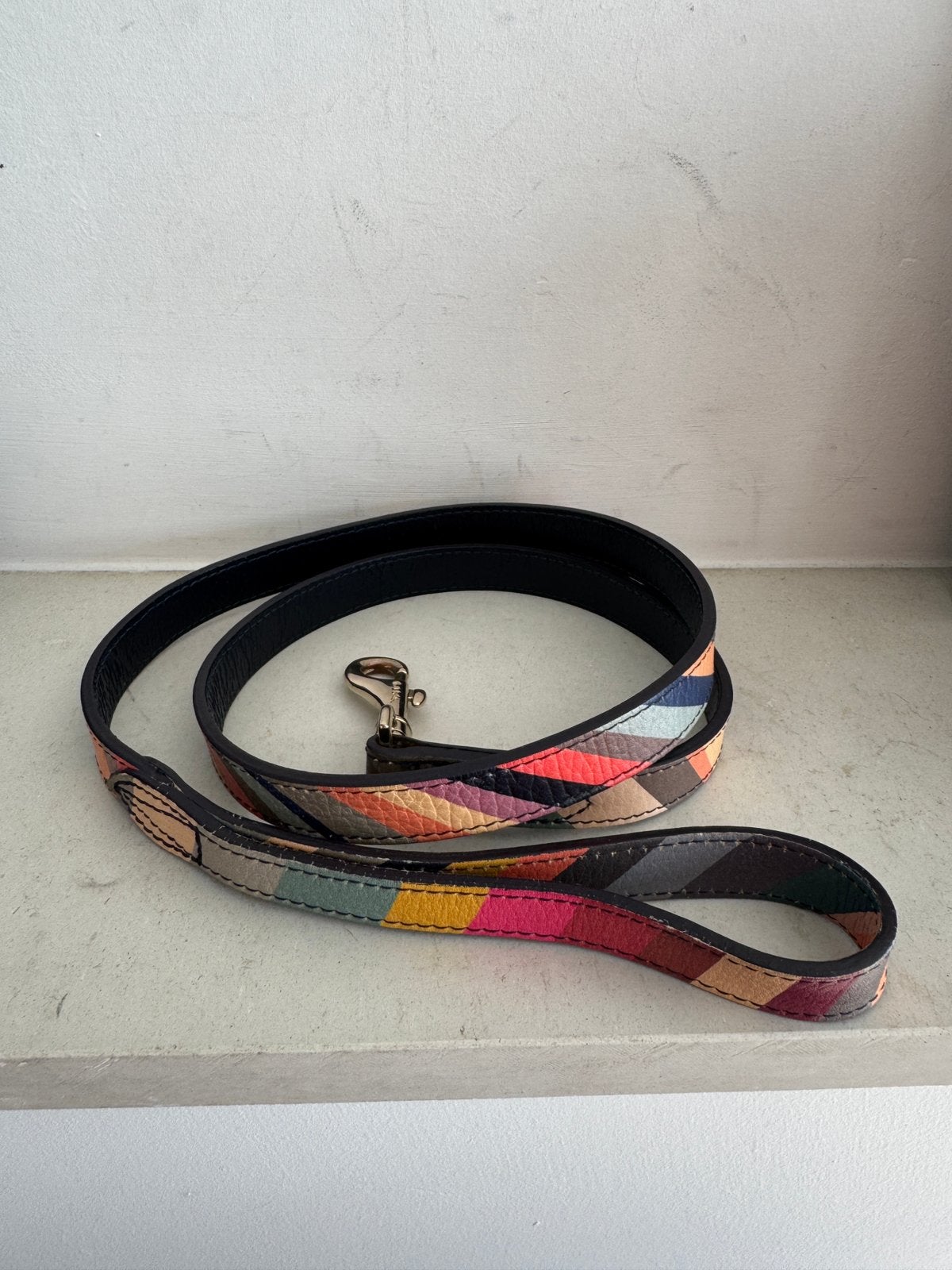 Hondenleiband - riem - paul Smith, Dieren en Toebehoren, Ophalen of Verzenden, Zo goed als nieuw