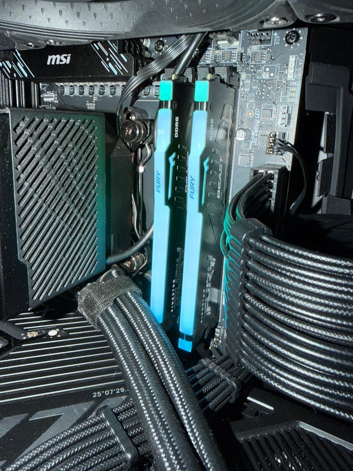 RAM DDR5 Kingston Fury Beast RGB 32 Go (2x16) 6000 MHz CL36, Informatique & Logiciels, Enlèvement, Comme neuf, DDR5