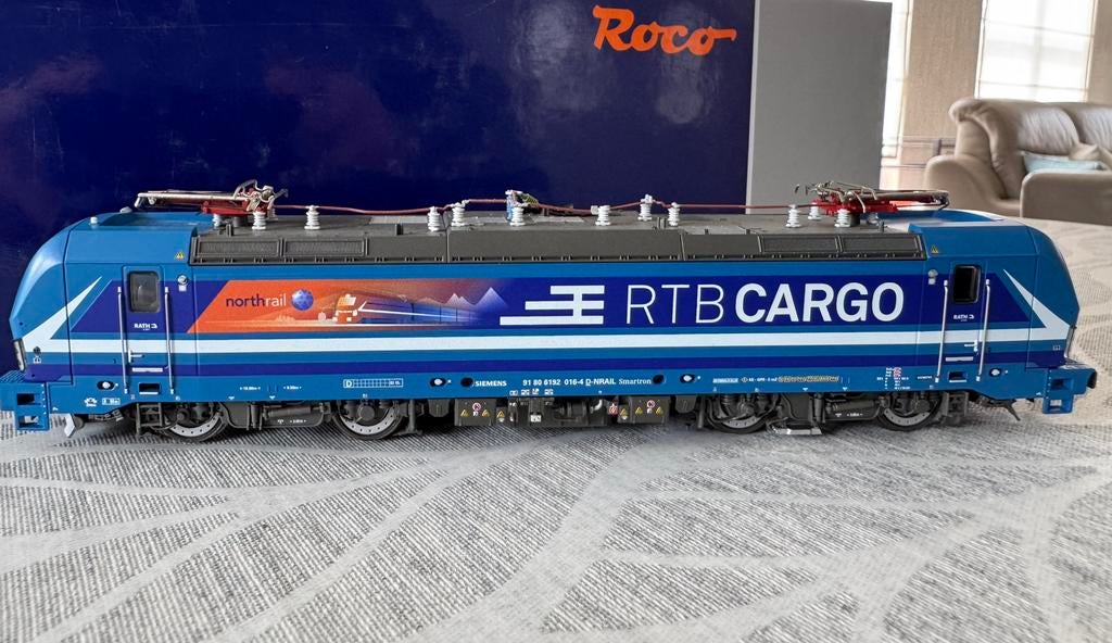 Roco Rtb Vectron schaal 1/87 zo goed als nieuw., Enlèvement ou Envoi, Comme neuf, Roco, Courant continu