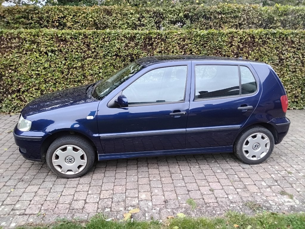 volkswagen polo 6N2 1.4TDI, Auto's, Stof, Zwart, Blauw, Particulier
