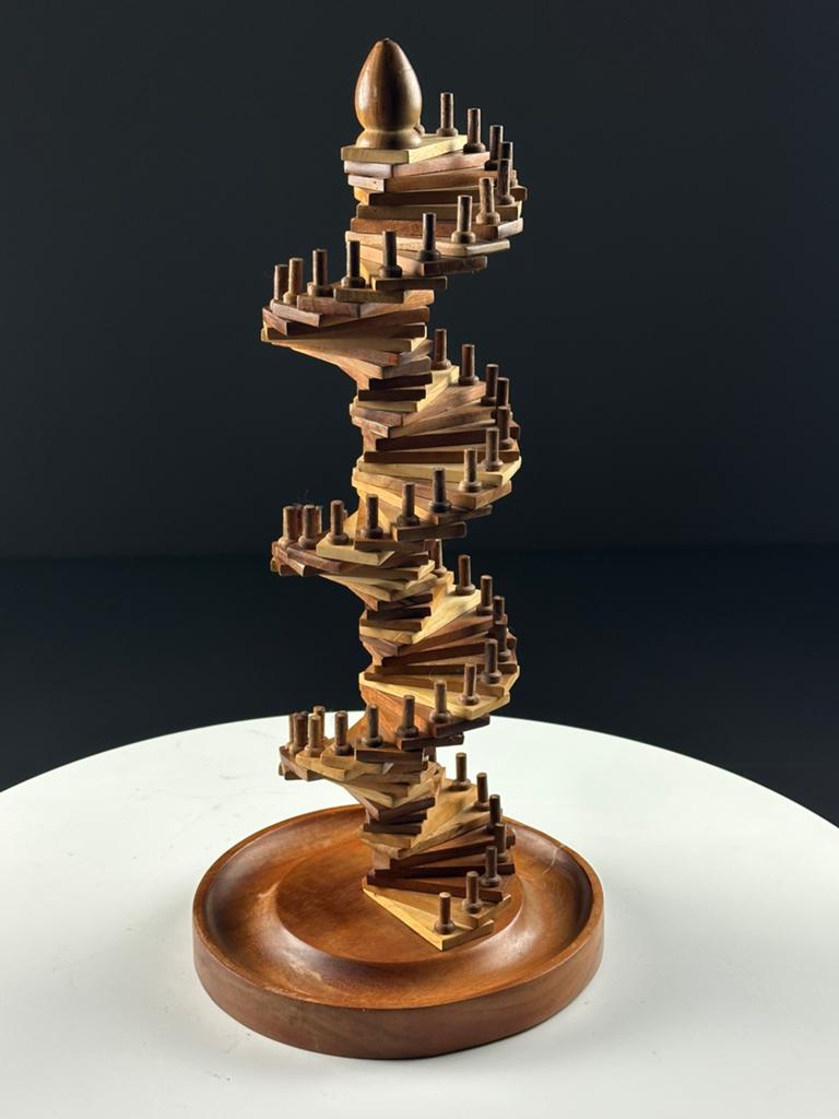 Vintage houten DNA / spiraal sculptuur, Ophalen