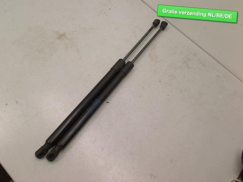 GASDRUKVEERSET ACHTER Golf Sportsvan (AUVS) (510827550A), Gebruikt, Volkswagen, Volkswagen AG, Kundenbetreuung@volkswagen.de