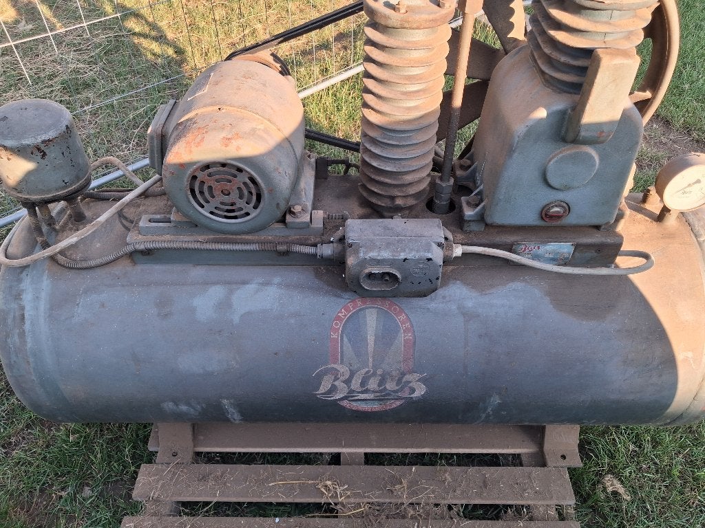 Blits compressor 8bar 250ltr, Ophalen, Gebruikt, 200 tot 400 liter/min, 6 tot 10 bar