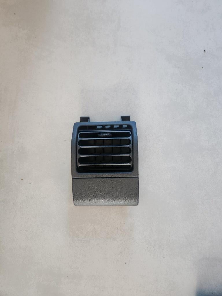 grille tableau de bord ventilation 205 gti, Enlèvement, Peugeot