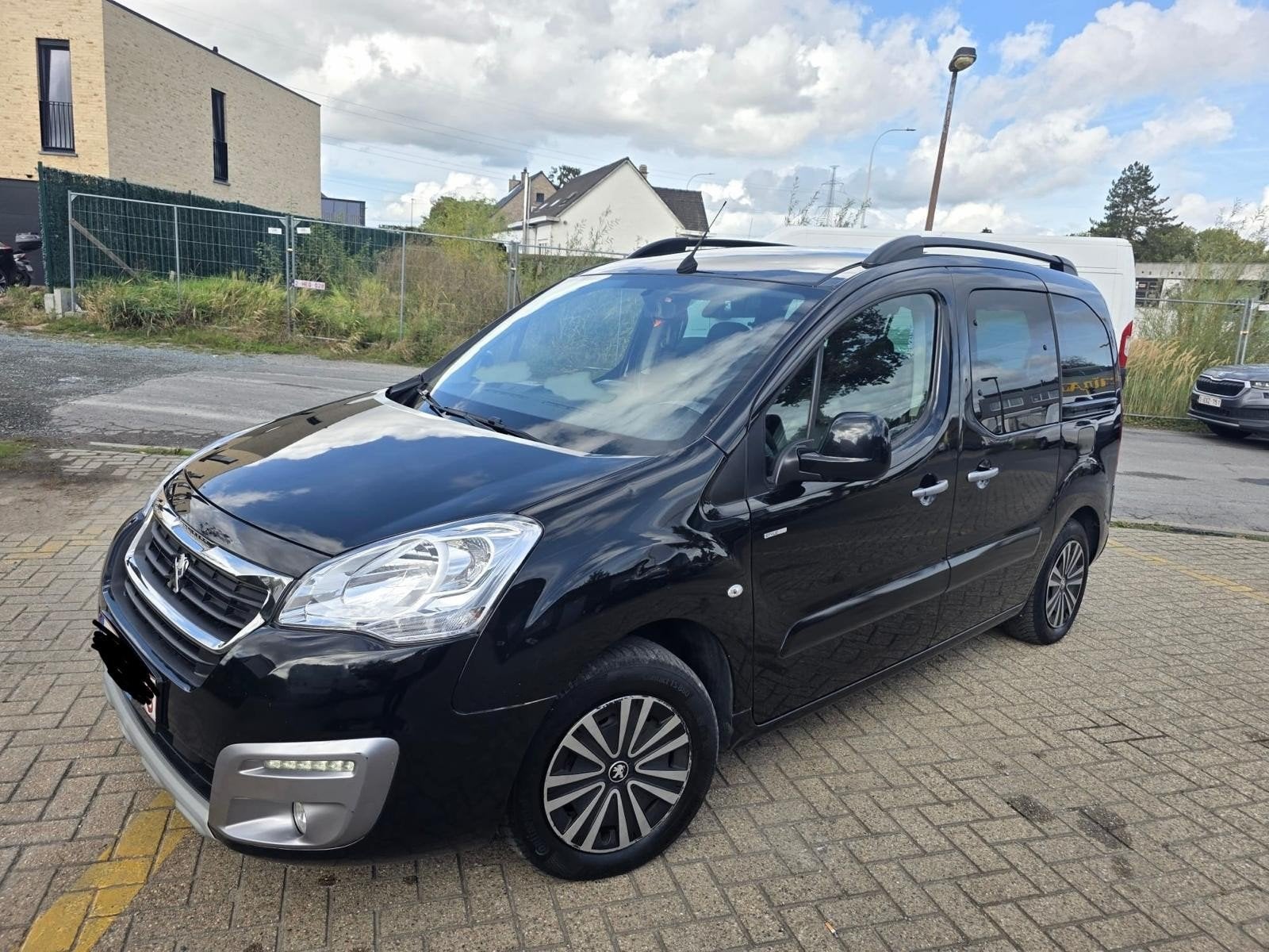 Peugeot Partner Tepee/2018/1.6 HDI, Auto's, Monovolume, 4 cilinders, 1600 cc, Zwart