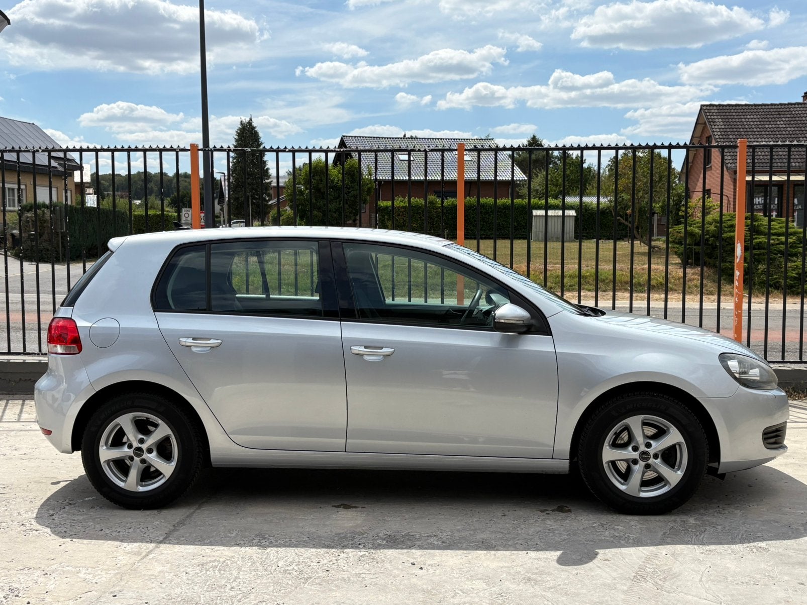 VW GOLF 6 TRENDLINE 1.2 TSI ESSENCE 2011 121 000KM CARPASS, Autos, Achat, Entreprise, Noir, 5 portes