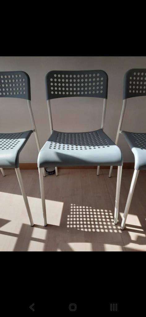 Lot 3 chaises Ikea gris/blanc, Trois, Gris, Métal, Comme neuf