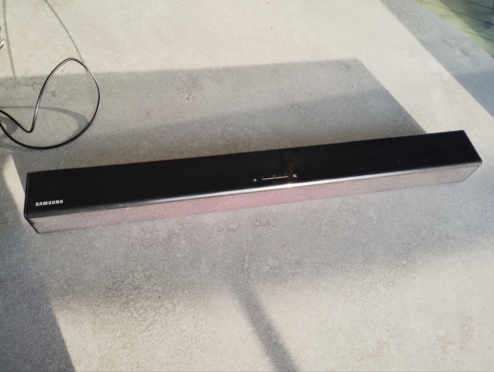 soundbar Samsung HW-J 259/XN, Enlèvement, Comme neuf