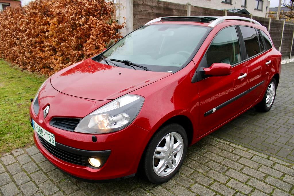 RENAULT CLIO 1.6 BENZINE | AUTOMATIC | GARANTIE, Automaat, Parkeersensor, Break, Clio