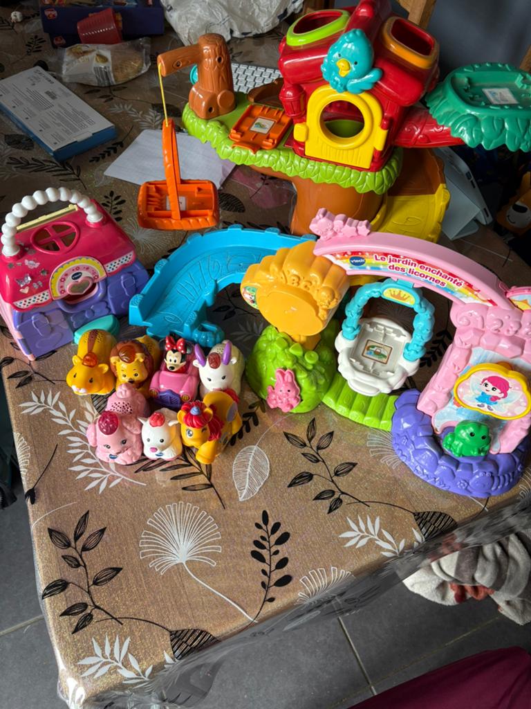 Vtech, Enlèvement, Utilisé