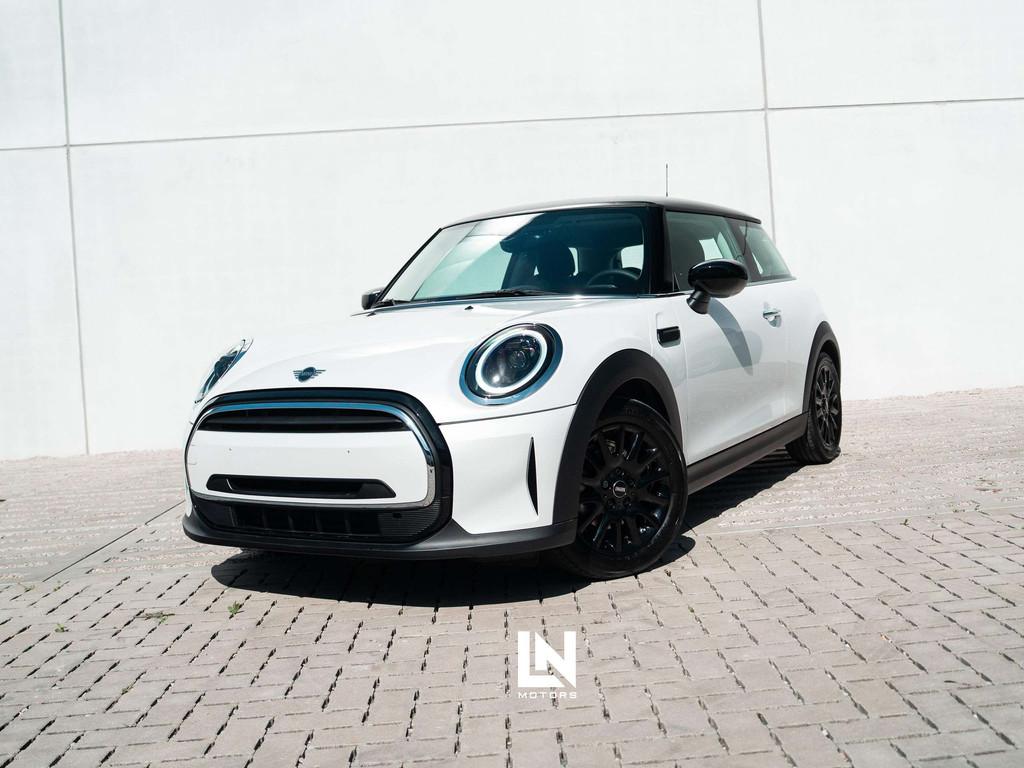 MINI Cooper NIEUWSTAAT | Apple Carplay | Parkeersensoren | E, Auto's, 4 zetels, Gebruikt, 136 pk, Wit