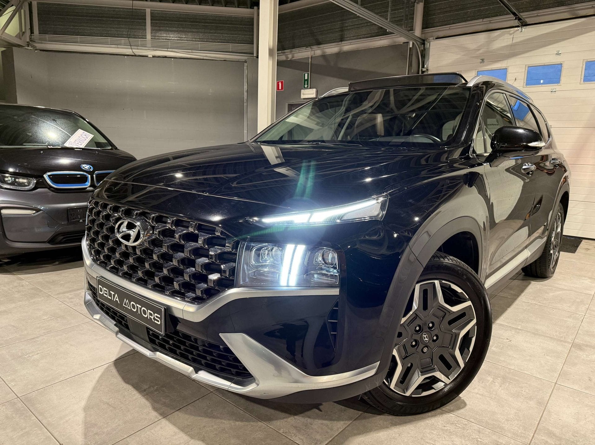 Hyundai SANTA FE SANTA FE 1.6 HEV 4WD Signature, Auto's, Automaat, Santa Fe, Euro 6, 7 zetels