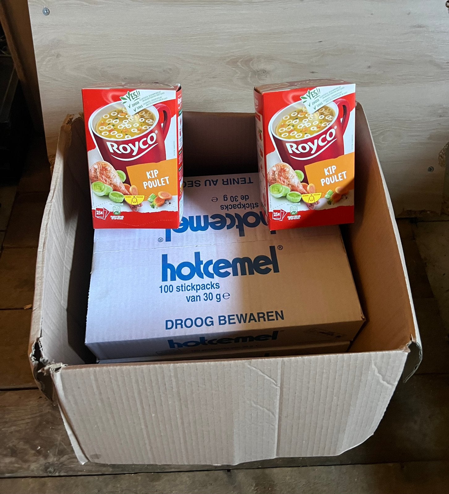 Chocolat en poudre 300 sachet + soupe royco 50 sachet, Enlèvement