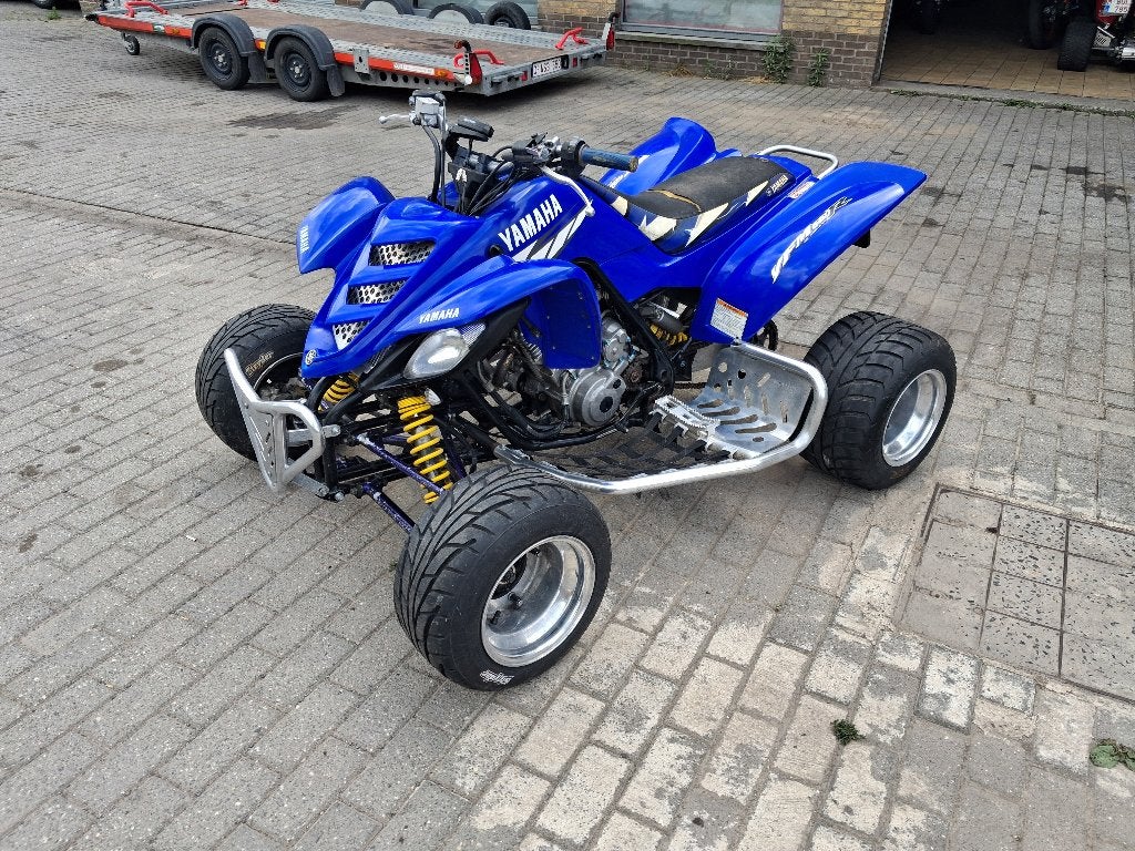 Yamaha Raptor 660 cc, 12 à 35 kW, 660 cm³, 4 cylindres