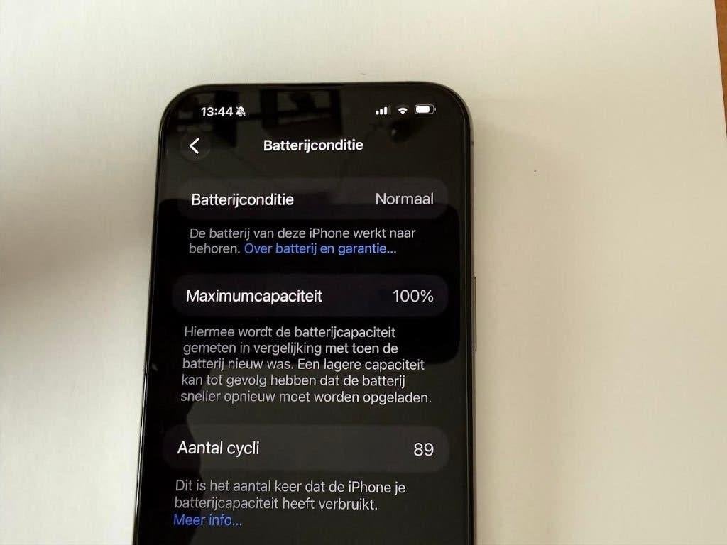 iPhone 15 Pro Max, Telecommunicatie, Mobiele telefoons | Apple iPhone, IPhone 15 Pro Max, Zo goed als nieuw, Zonder simlock, Grijs