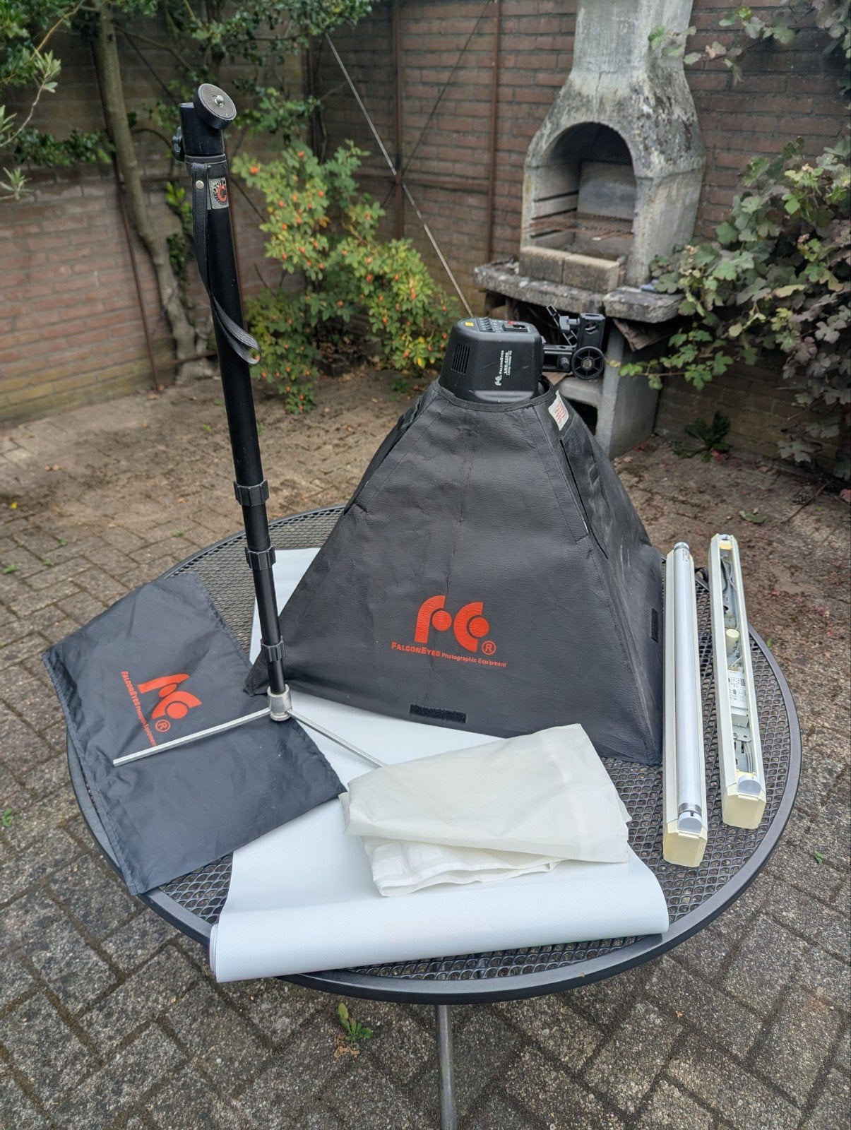 softbox 1 poot statief en verlichting armaturen, Ophalen of Verzenden, Falcon Eyes, Opvouwbaar, Lamp of Flitsset