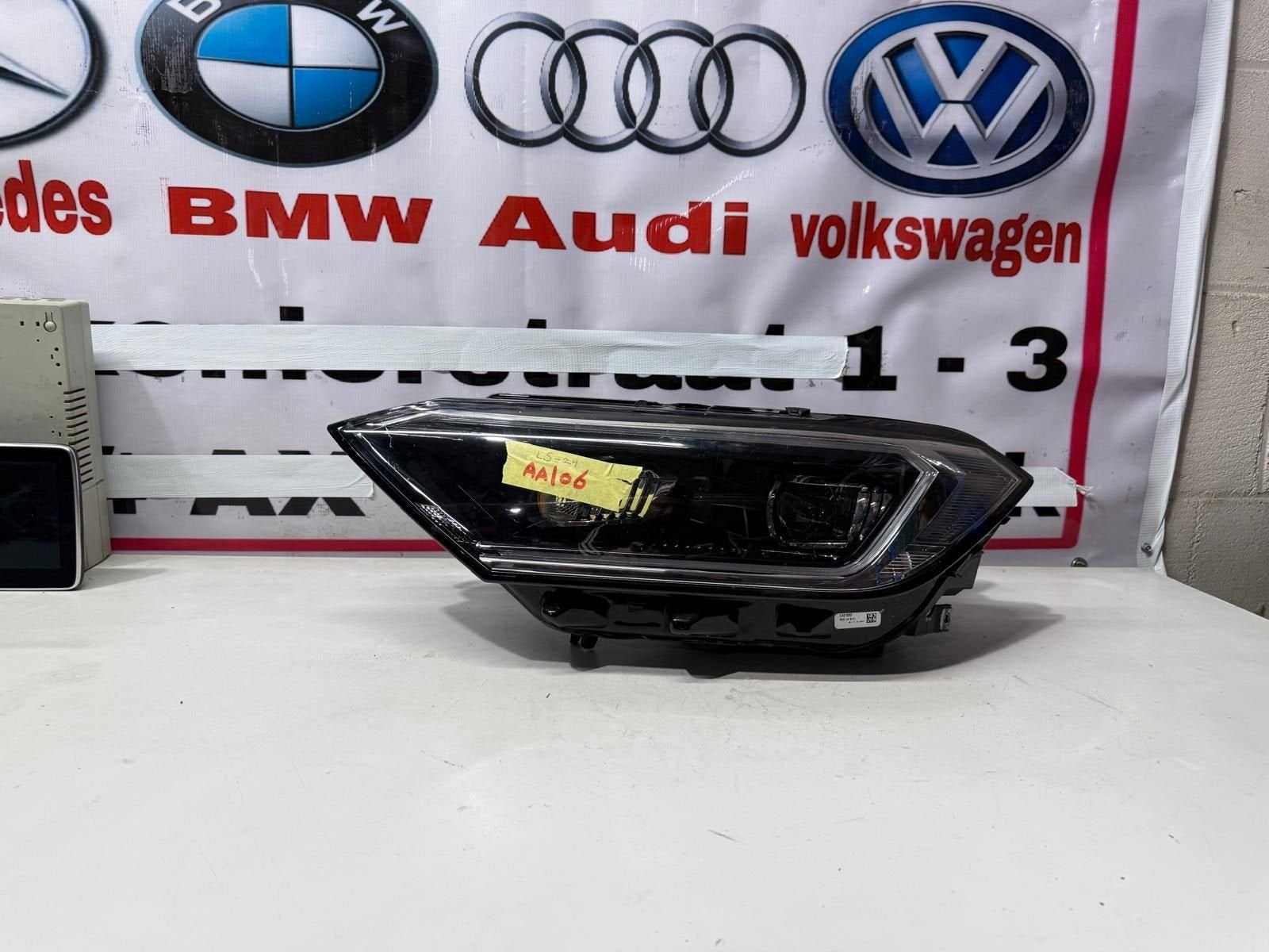 Volkswagen Jetta Koplamp, Auto-onderdelen, Gebruikt, -, -, Ophalen of Verzenden