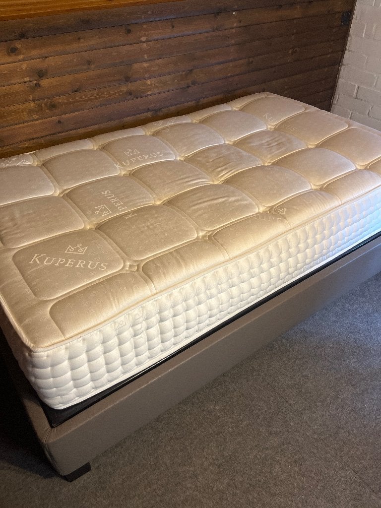 Kuperus boxspring, Maison & Meubles, Queen size, Comme neuf, Enlèvement, 120 cm