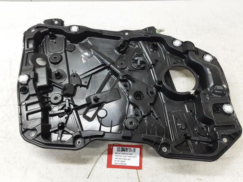 VITRE MECANISME AVANT GAUCHE BMW 3 serie (G20), Mevr. I. Hauben, Utilisé, BMW, Rue de l'Espoir 34 34
4030  GRIVEGNÉE, BE