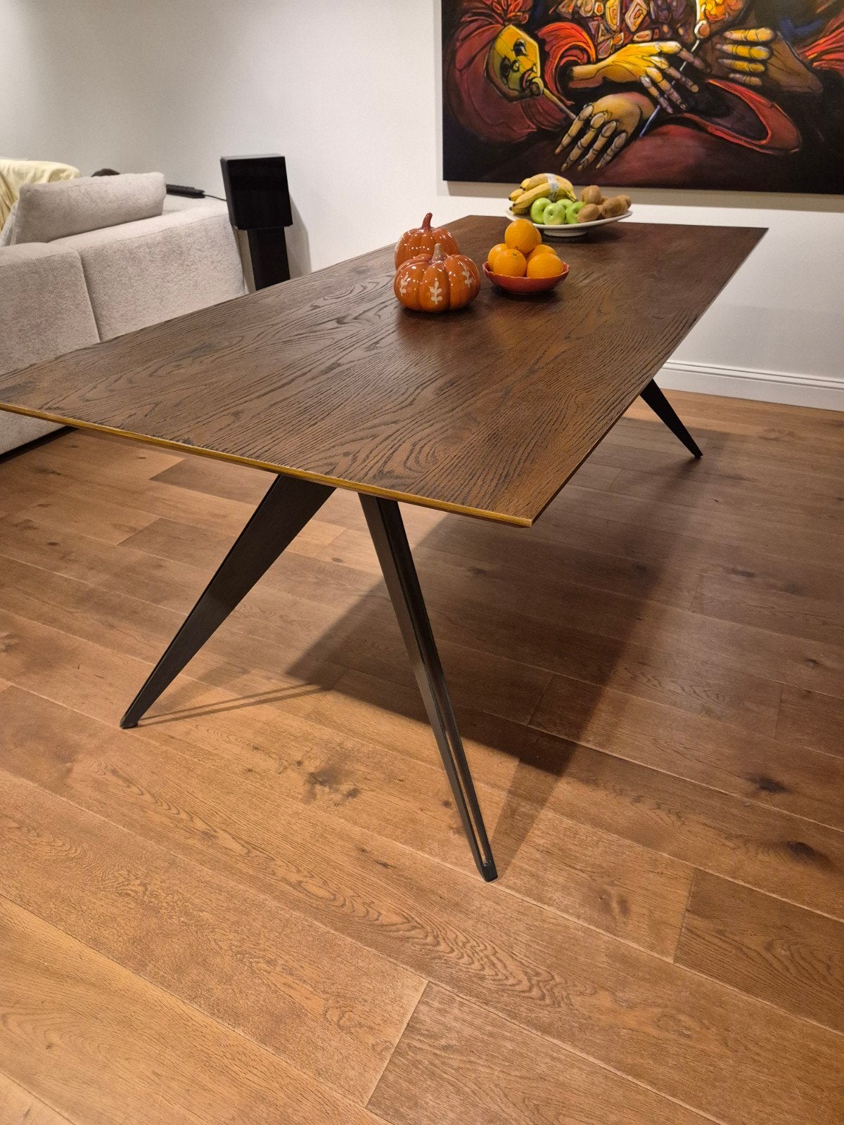 Stijlvolle tafel, Enlèvement