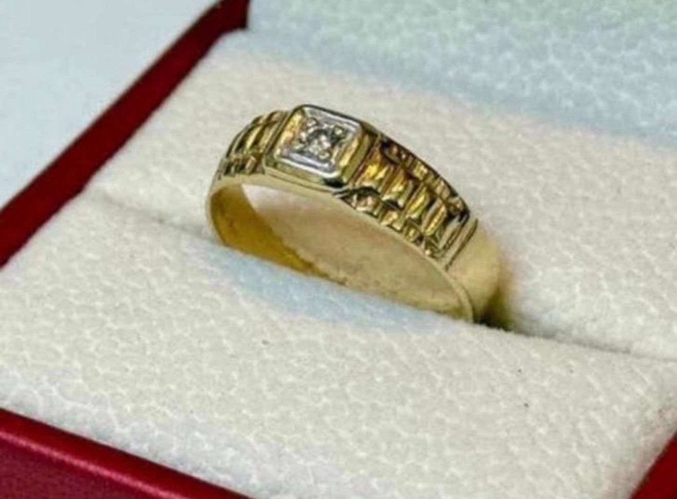 Mooie gouden Rolex ring met 1 natuurlijke diamant/ maat 18mm, Handtassen en Accessoires, Ringen, Dame of Heer, 18 tot 19, Geel
