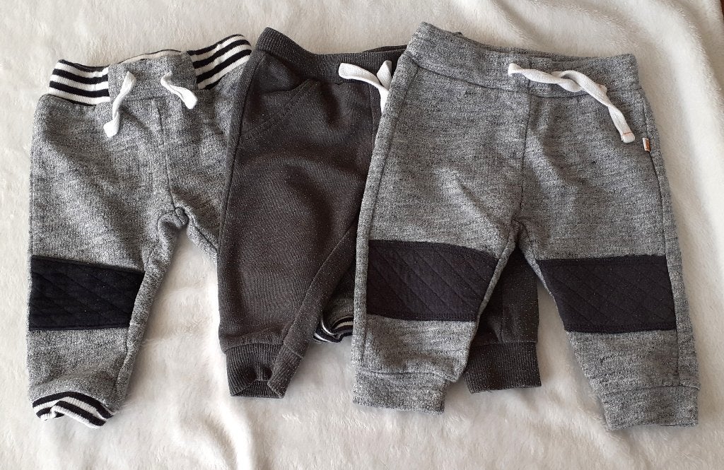 Baby broek set 3 joggingbroekjes Hema 62, Ophalen of Verzenden, Zo goed als nieuw, Jongetje of Meisje, Broekje