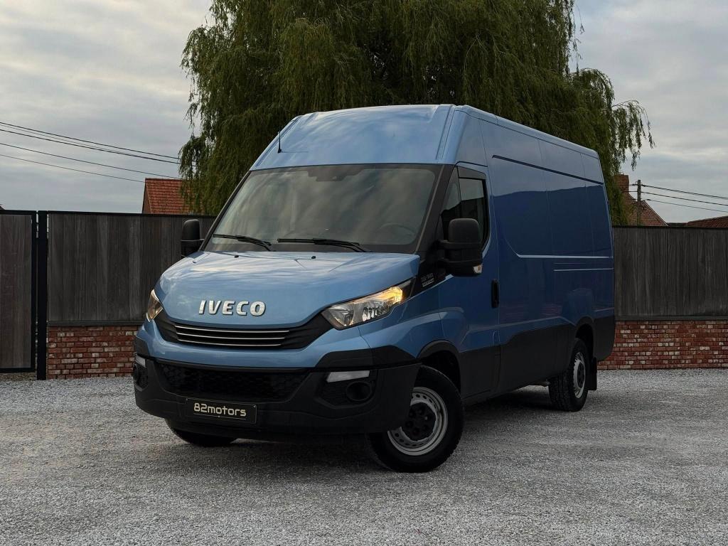 iveco daily 35-180/automaat/3.5T/bluetooth/cruise/airco, Auto's, Automaat, 4 cilinders, Iveco, Blauw